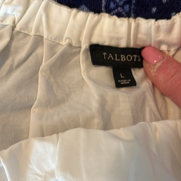 NWOT Talbots Women’s White Blouse With Yellow Embroidery Size Large - Picture 4 of 9